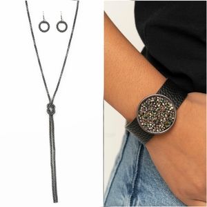 Necklace & bracelet set Paparazzi